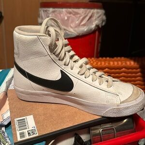 Nike Hi-Top boys sneakers